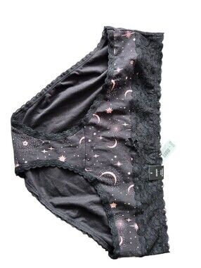 🖤 Torrid Hipster Panty Size 2 Black Pink Celestial Moon Stars Lace NWT